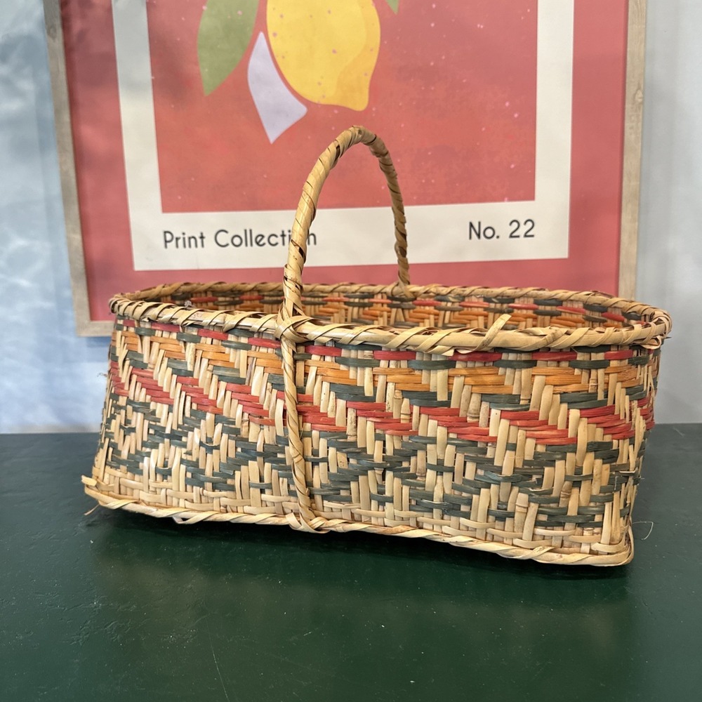 Large Rectangle Choctaw Basket Look at pics‎ closely